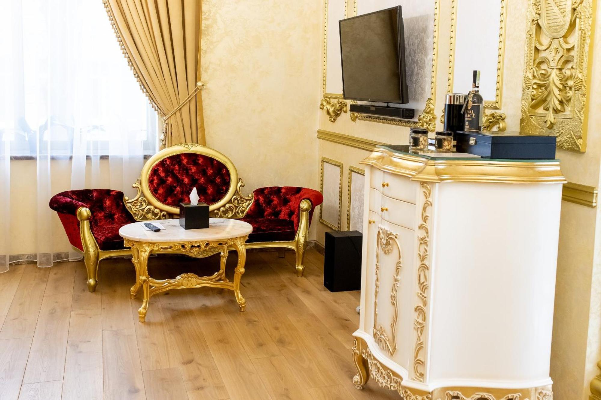 Royal Palace Luxury Hotel And Spa Khmelʼnytsʼkyy Δωμάτιο φωτογραφία