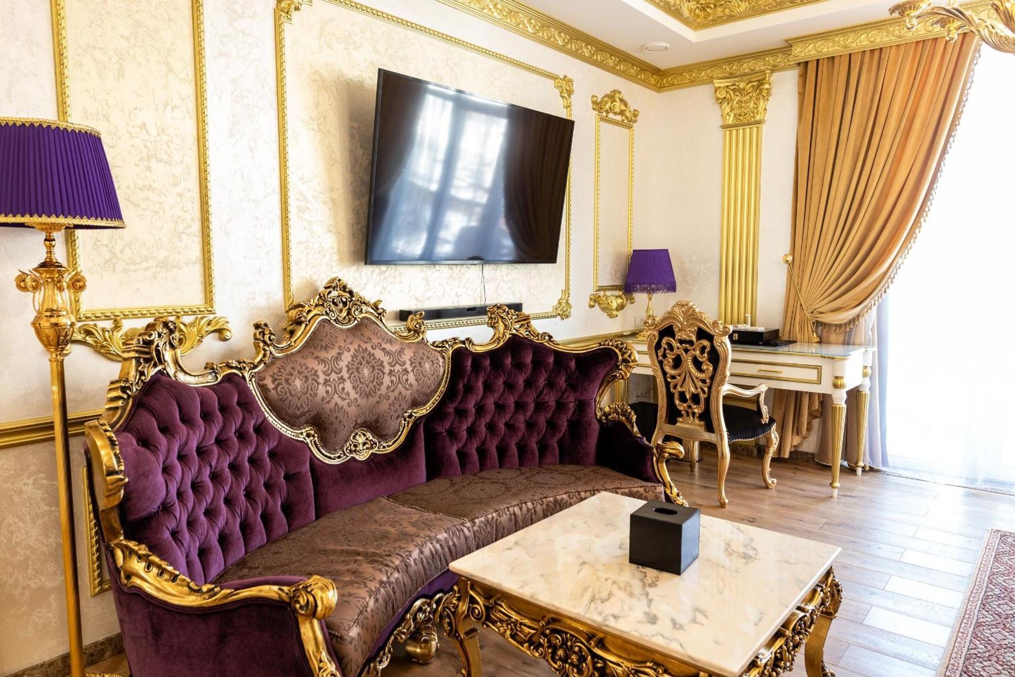 Royal Palace Luxury Hotel And Spa Khmelʼnytsʼkyy Δωμάτιο φωτογραφία