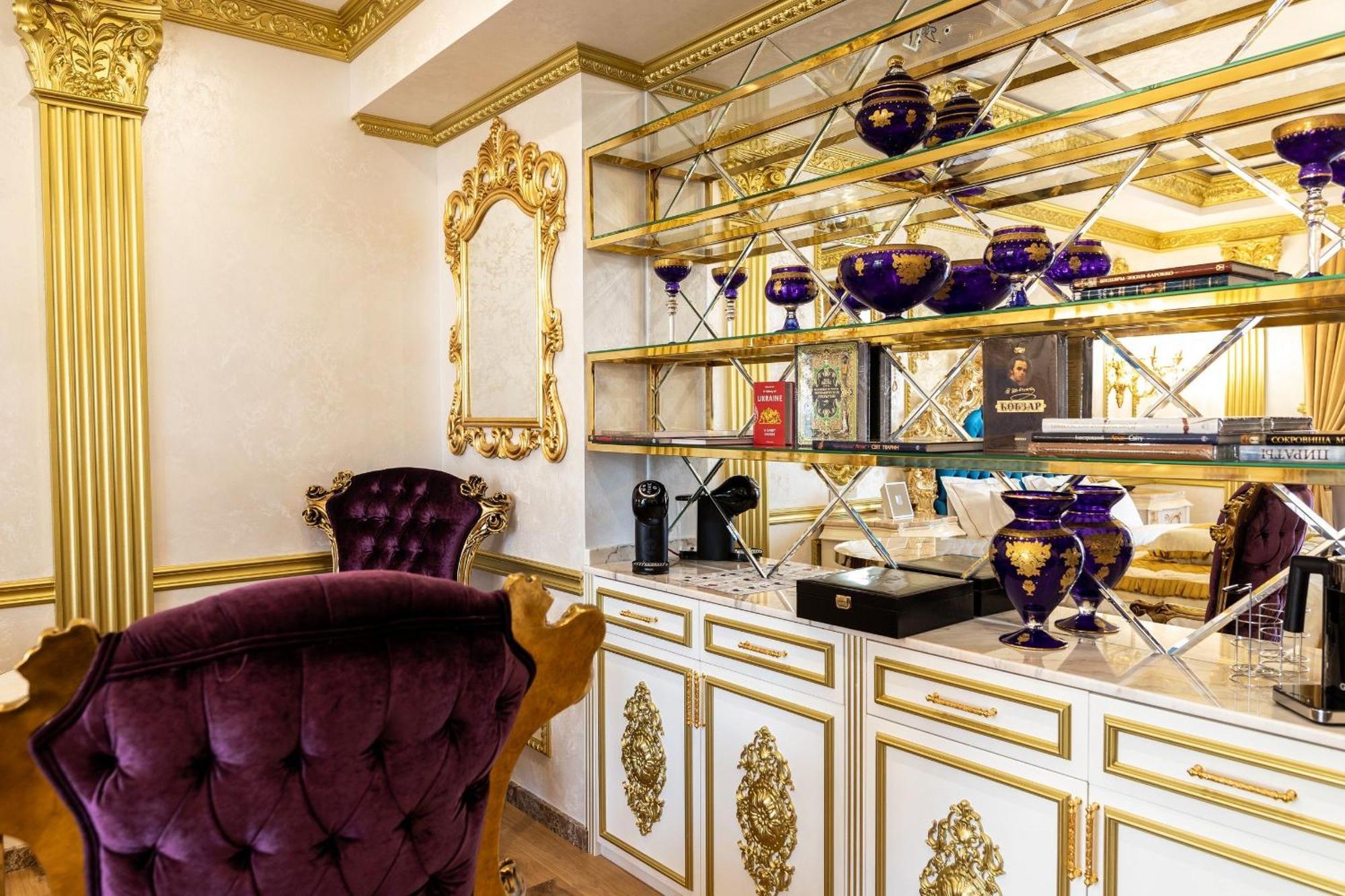 Royal Palace Luxury Hotel And Spa Khmelʼnytsʼkyy Δωμάτιο φωτογραφία
